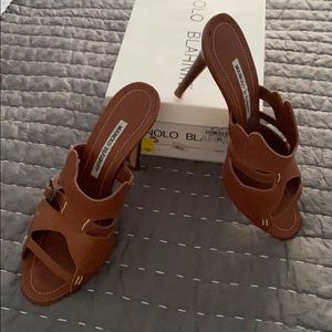 Manolo Blanik Stiletto Slides